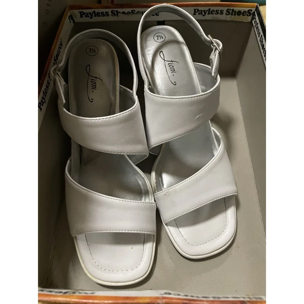 Fioni Women's Open Toe Strappy‎ Heeled Pumps Sandals, White, Size 675, EUC